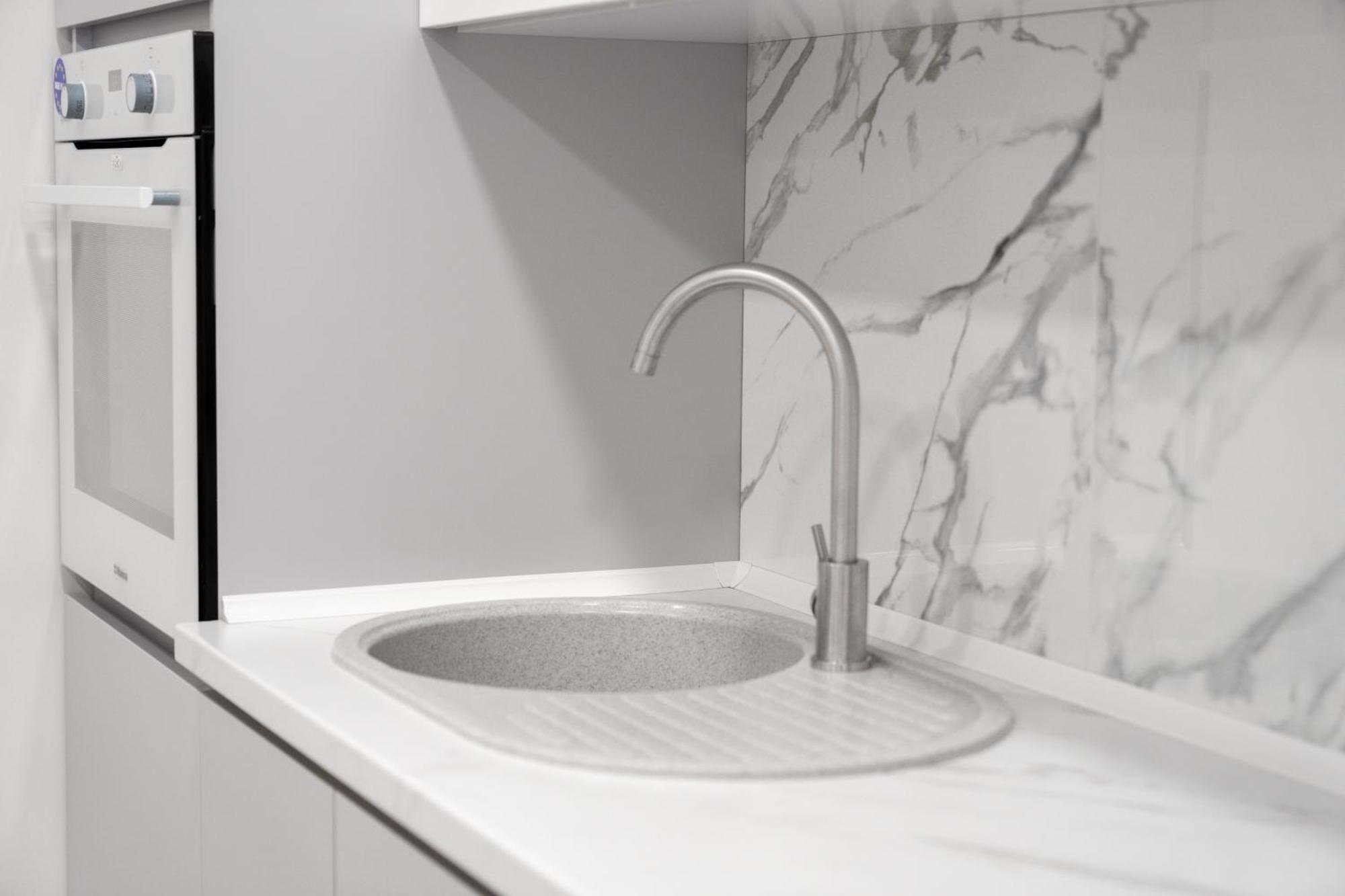 Luxury New Avram Iancu Apartments Chişinǎu Buitenkant foto
