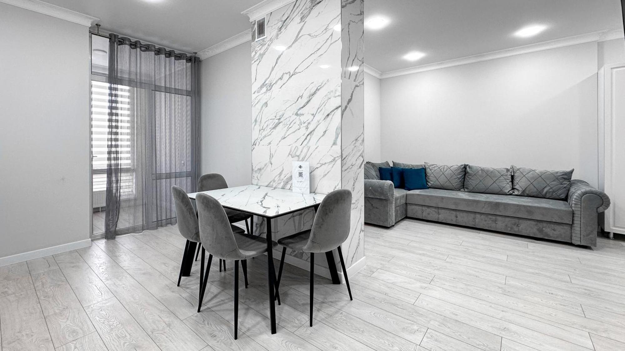 Luxury New Avram Iancu Apartments Chişinǎu Buitenkant foto